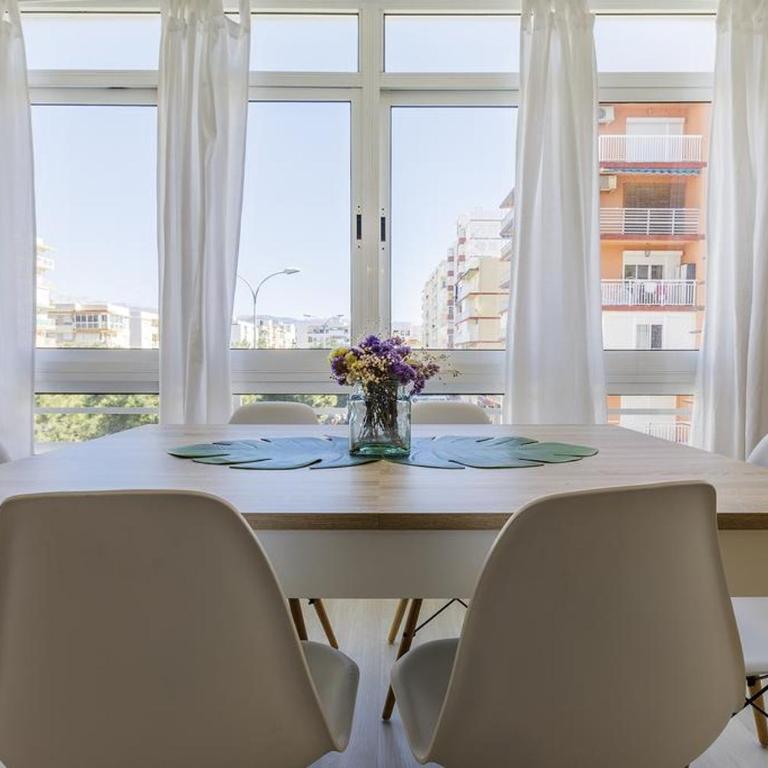 APARTAMENTO PUERTO RICO- HOME RENt MALAGA - Apartamento de 2 dormitorios - 2