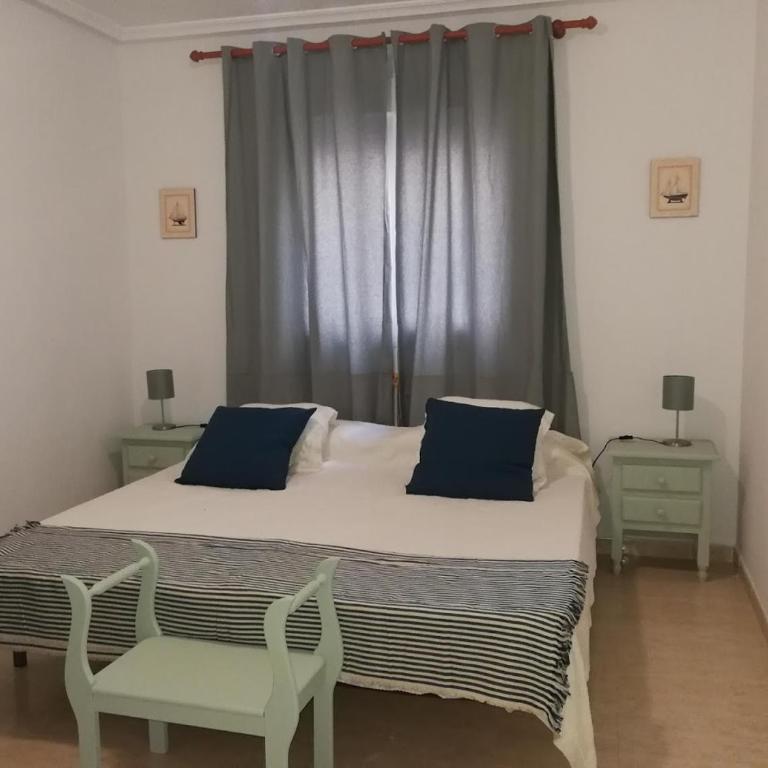 Villa Teresitas, Casa Grande en Gran Alacant - Three-Bedroom Apartment - 12