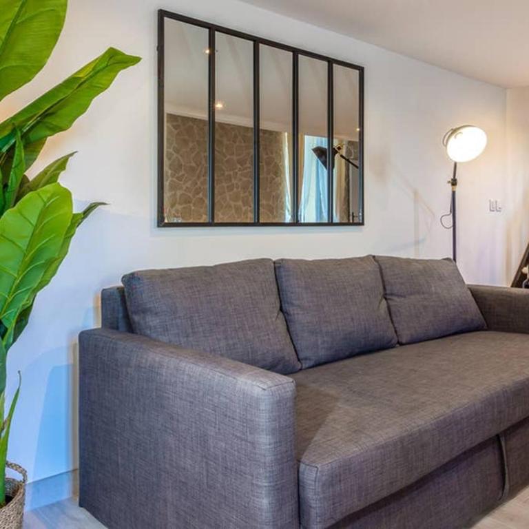 PENTHOUSE Loft 5MIN PALAIS DES FESTIVALS AND BEACH terrace view on castle - Apartment - 36