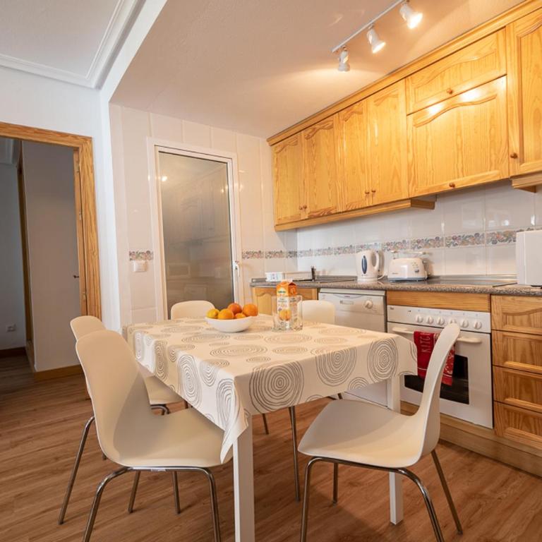 Lovely apartment near the beach - Apartamento de 2 dormitorios - 15