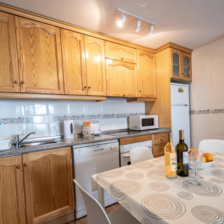 Lovely apartment near the beach - Apartamento de 2 dormitorios - 16
