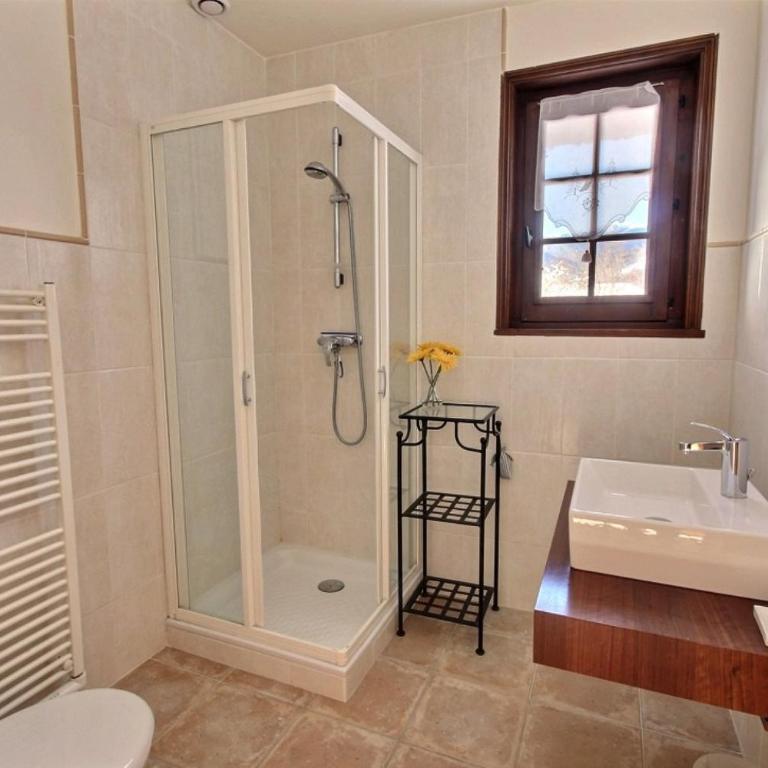 CHALET AVEC VUE DEGAGEE - SAINT JEAN D'AULPS - 8 PERSONNES - MOUILLETTES - Chalet Supérieur - 11