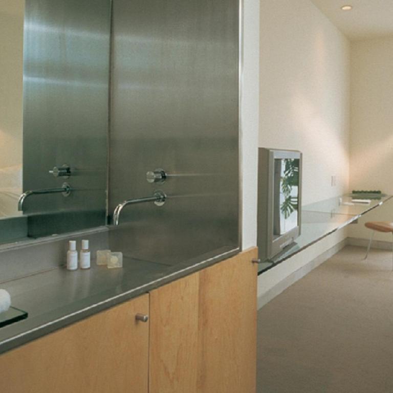 Habita, Mexico City, a Member of Design Hotels - Deluxe Double Room - 2