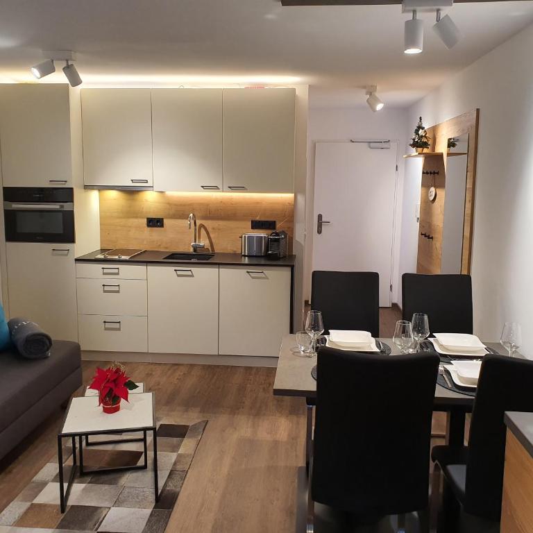 Apartment Leontina - with Air Conditioning and Summer Card - Studio mit Balkon - 32
