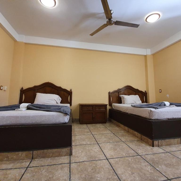 Hotel Colonos Los Cabos - Habitación Triple Estándar - 5