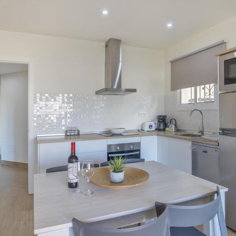 Club Playa Flores 101 - Apartment - 17
