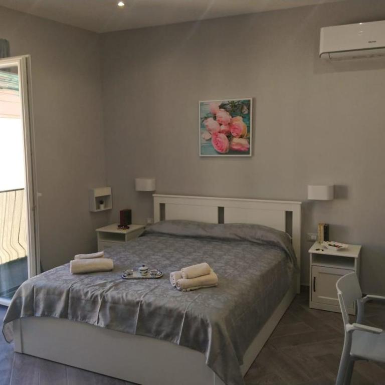 Soggiorno Napoletano - One-Bedroom Apartment - 1