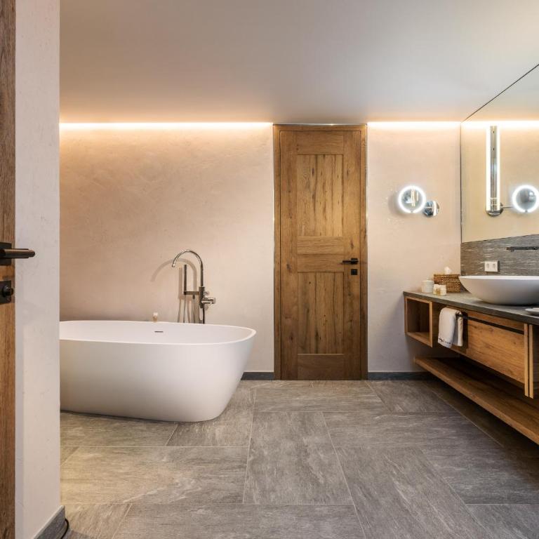 Hotel Arlberg Lech - Superior Junior Suite mit Balkon - 5