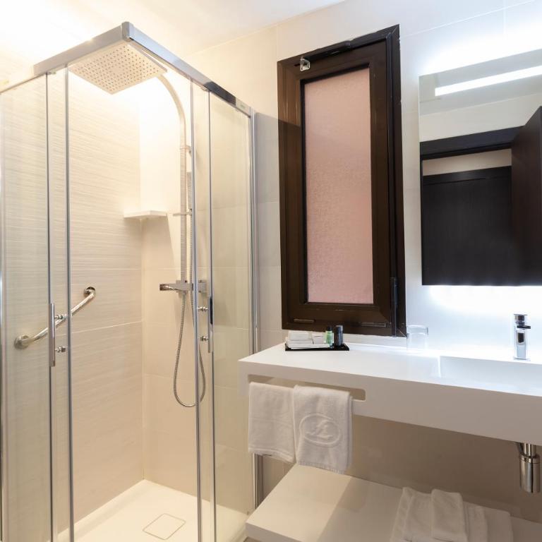 Hotel Liabeny - Budget Single Room - 3