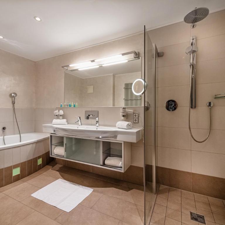 Alpinresort ValSaa - Adults Only - Superior Doppelzimmer - 4