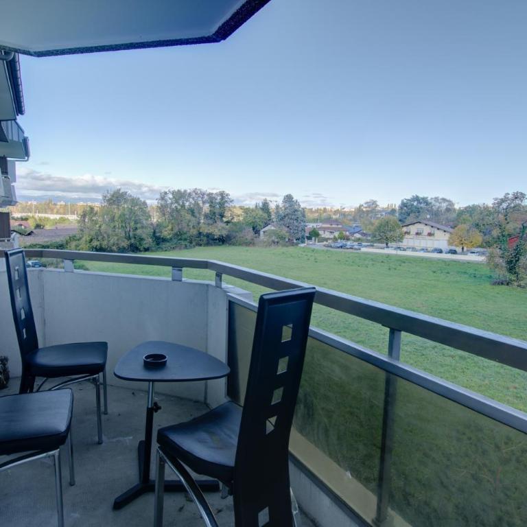 DESIGN APARTMENT Near GENEVA - Appartement 1 Chambre - 25