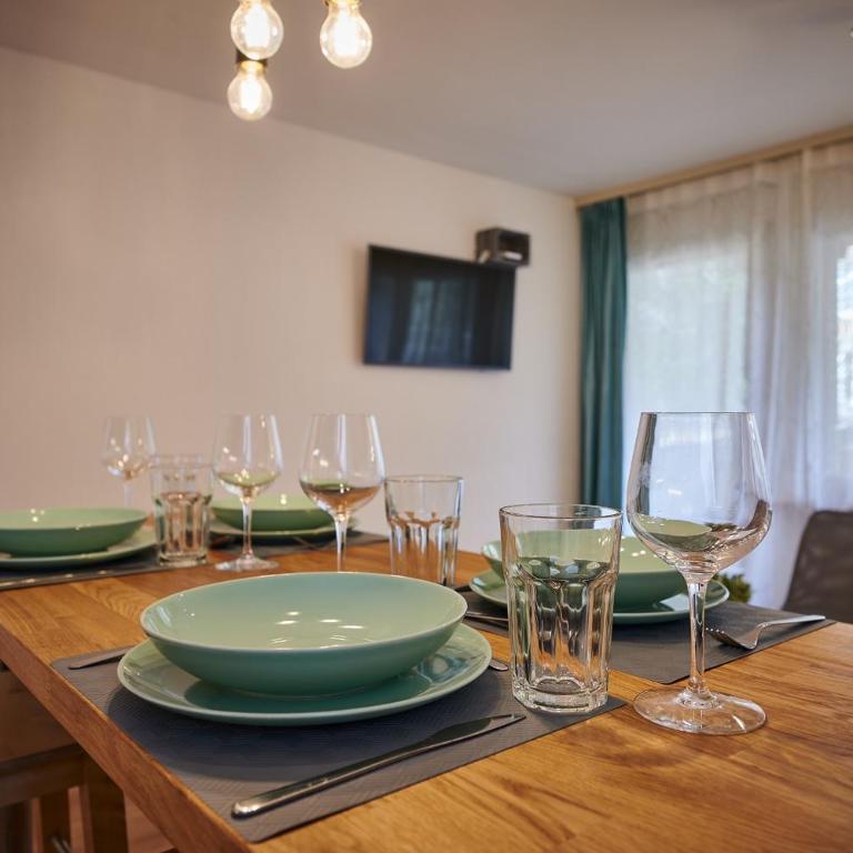 Stay Switzerland Apartments - Apartment with Mountain View - 4