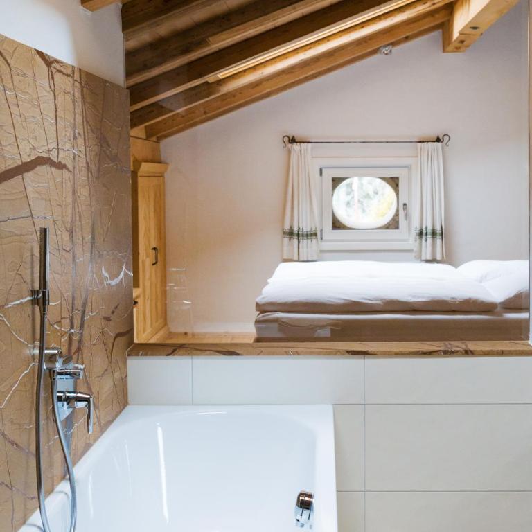 Gasthof Weyerhof - Deluxe Suite - 8