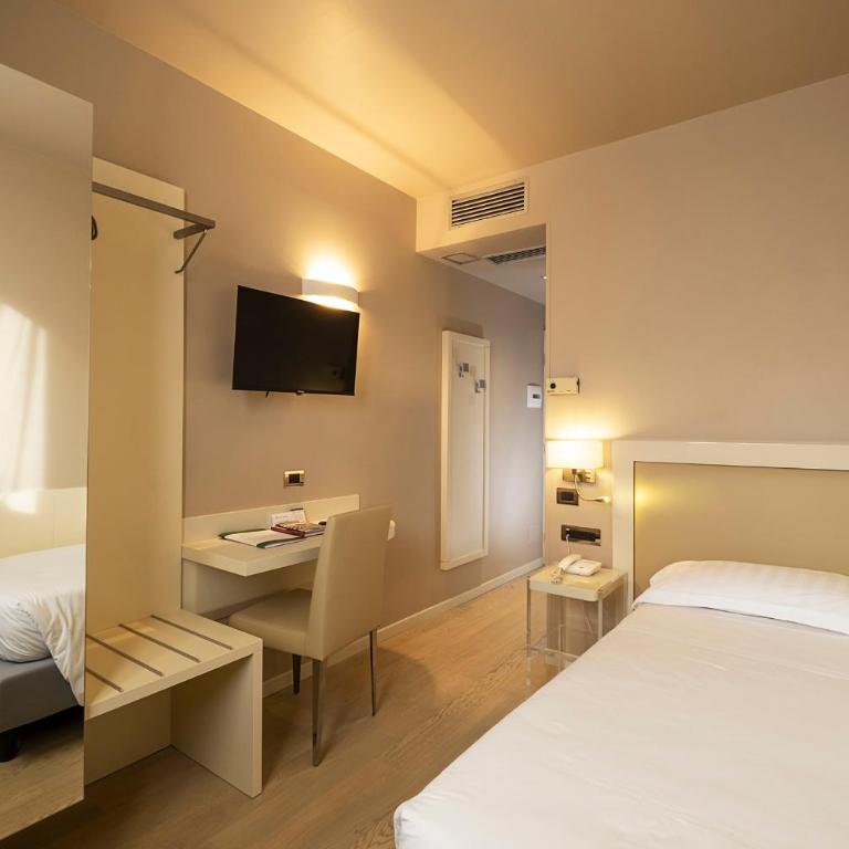 Hotel Touring - Camera Singola - 2