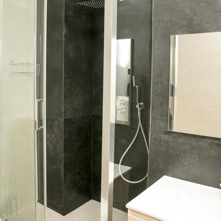 Apart 2 Opera New 2-3 Rooms for 4 guests - Appartement 2 Chambres - 7