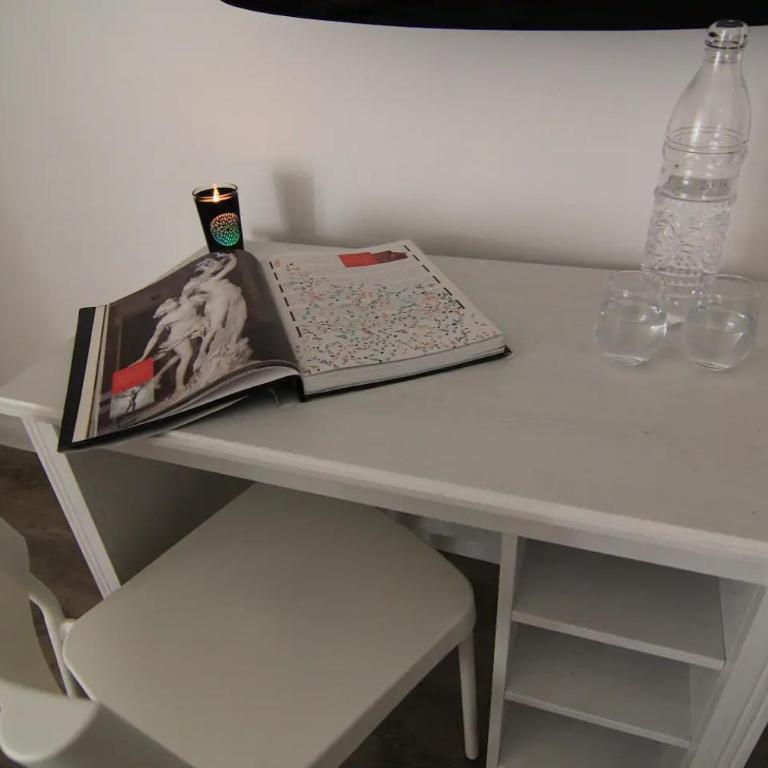Cornelia House - Appartamento con 2 Camere da Letto - 11
