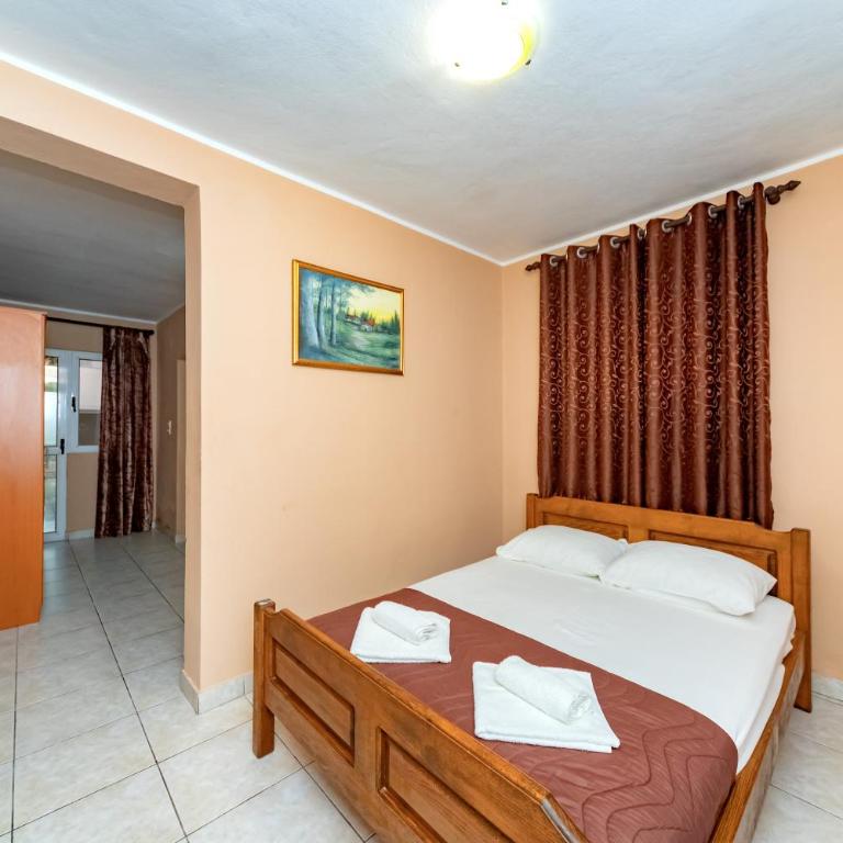 Villa Glavanovic - Double Room with Balcony - 6