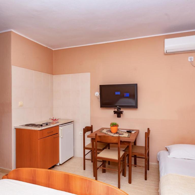 Villa Glavanovic - Studio (3 Adults) - 7