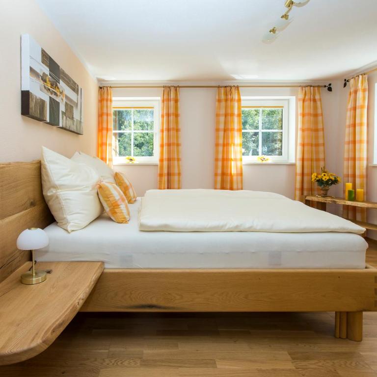 Gut Hinterklaus - Apartment mit 2 Schlafzimmern - 2