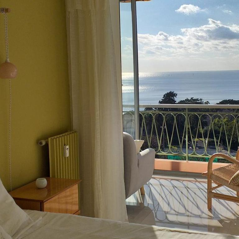 Vue mer exceptionnelle entre Nice et Monaco - Appartement 2 Chambres - 6
