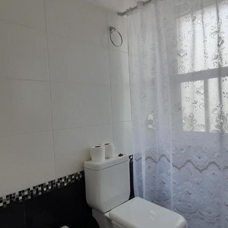 Hotel Rivadavia - Habitación Cuádruple Económica - 9