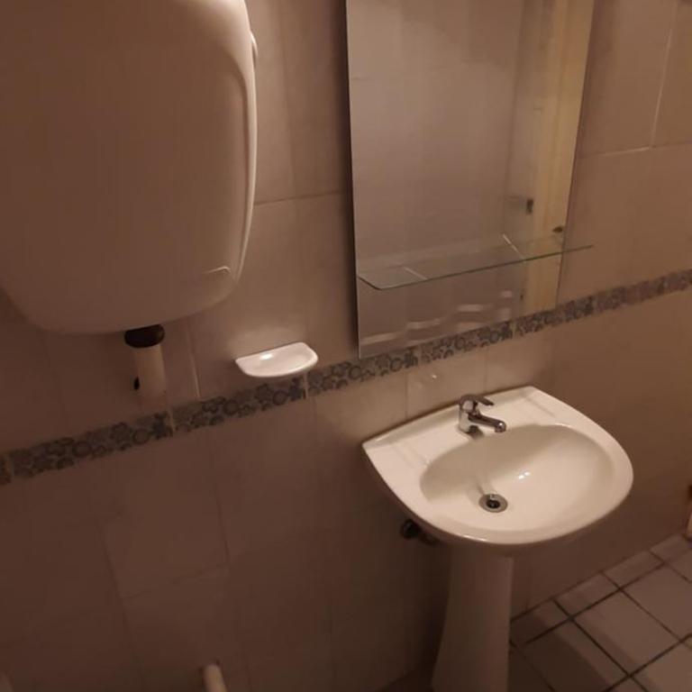 Hotel Rivadavia - Habitación Cuádruple con balcón - 14