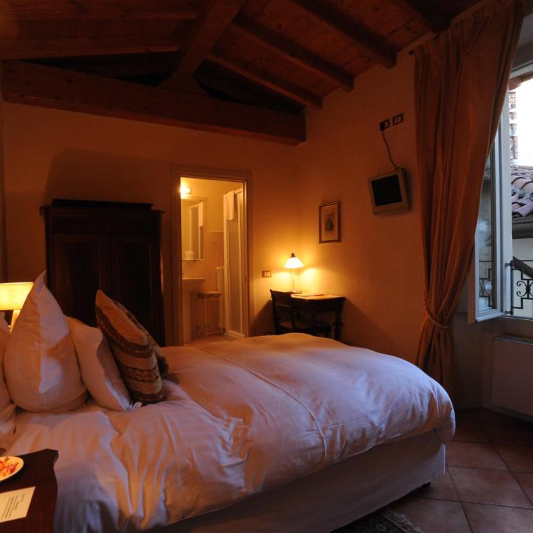 Albergo Orologio - Camera Matrimoniale - 1