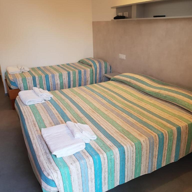 Hotel Ambasciata - Comfort Triple Room with Shower - 1