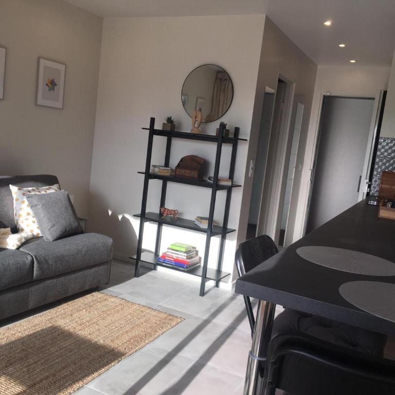 Bord de mer, studio avec terrasse - One-Bedroom Apartment - 12