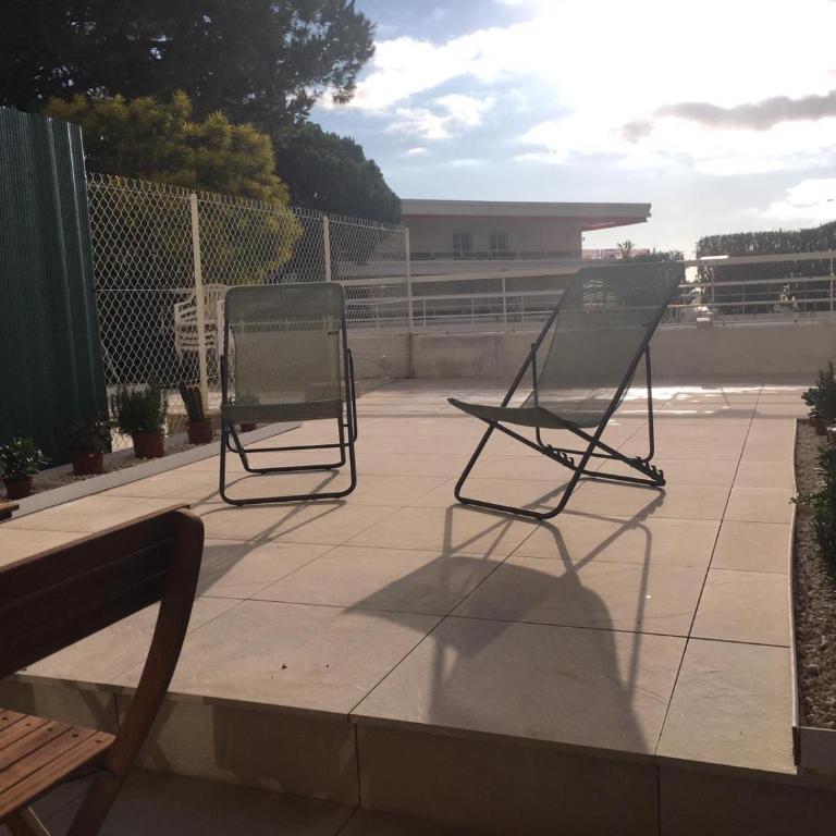 Bord de mer, studio avec terrasse - One-Bedroom Apartment - 24