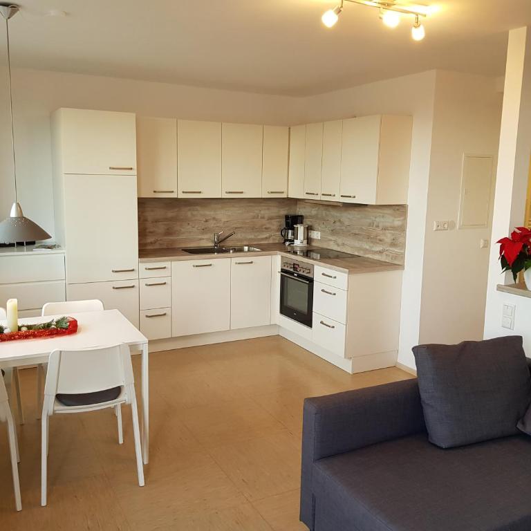 Schönblick Hotel Garni Ferienwohnungen - Studio mit Terrasse - 2