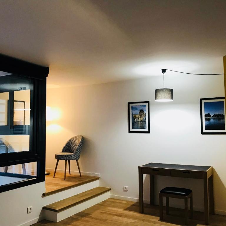 Hôtel Villa Blomet - Three-Bedroom Apartment - 11