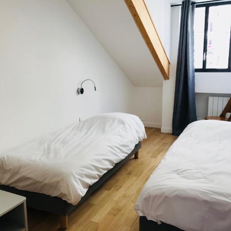 Hôtel Villa Blomet - Three-Bedroom Apartment - 8