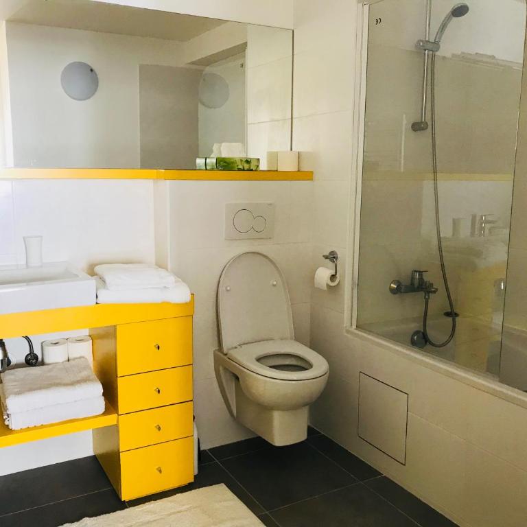Hôtel Villa Blomet - Three-Bedroom Apartment - 9