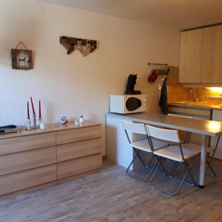 Agréable studio cabine à ST LARY SOULAN - 5 couchages - Appartement avec Balcon - 6