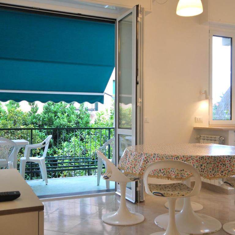 Appartamenti con giardino e posto auto per famiglie - Appartamento con 2 Camere da Letto - 8