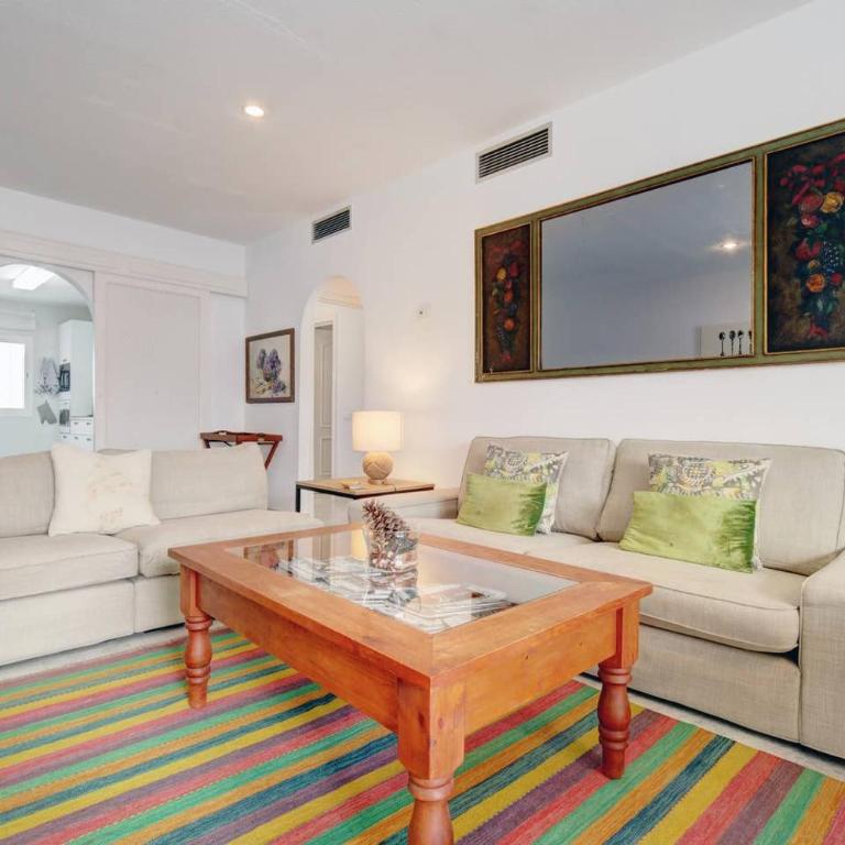Spacious, Fresh and Fantastic Views - Apartamento - 21