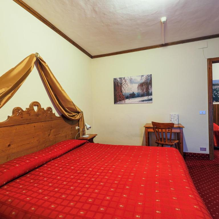 Hotel Courmayeur - Camera Tripla Comfort - 2