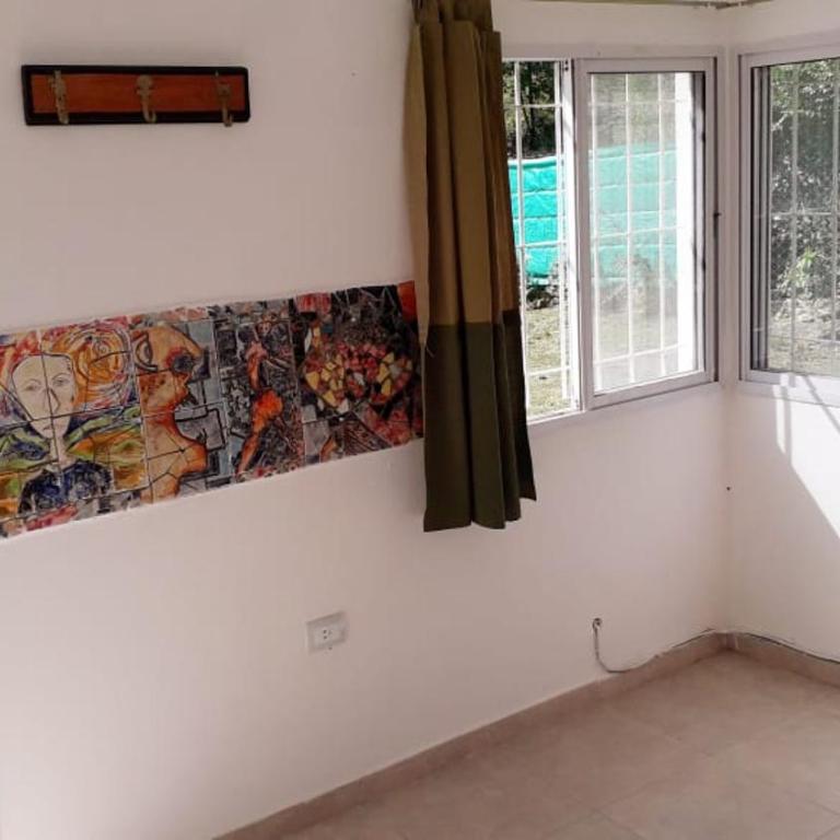 Casa con pileta privada - Three-Bedroom House - 13