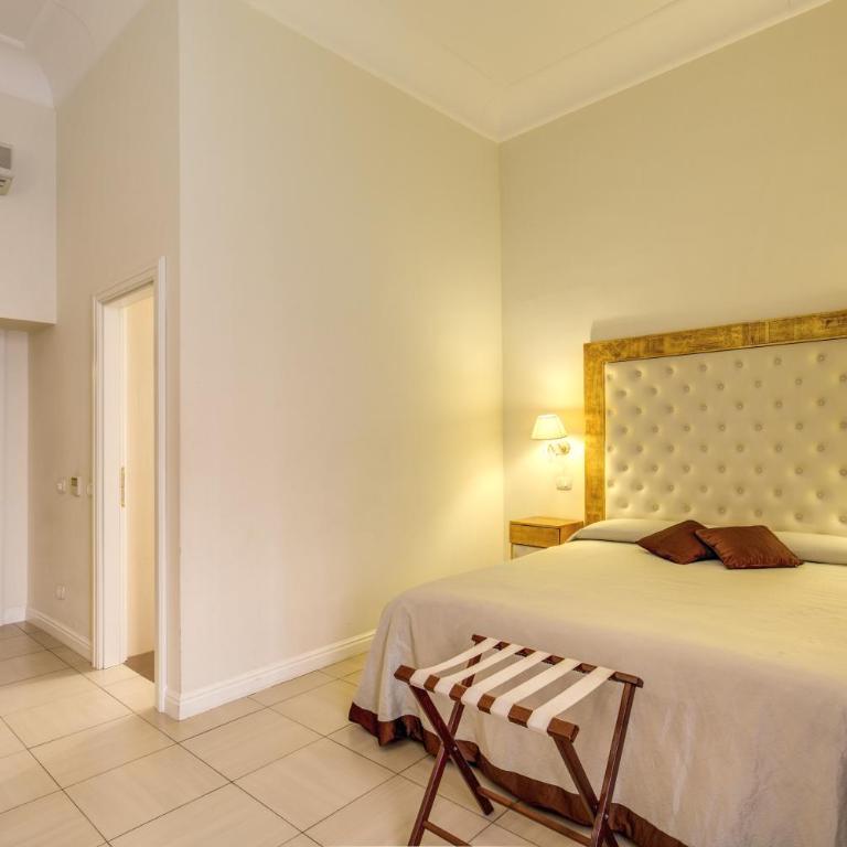 Caput Mundi Suite - Appartamento Standard - 30