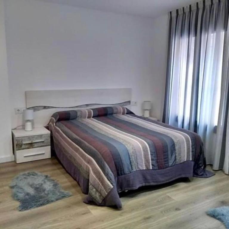 Apartamento totalmente reformado en 1ª linea - Apartamento de 3 dormitorios - 5