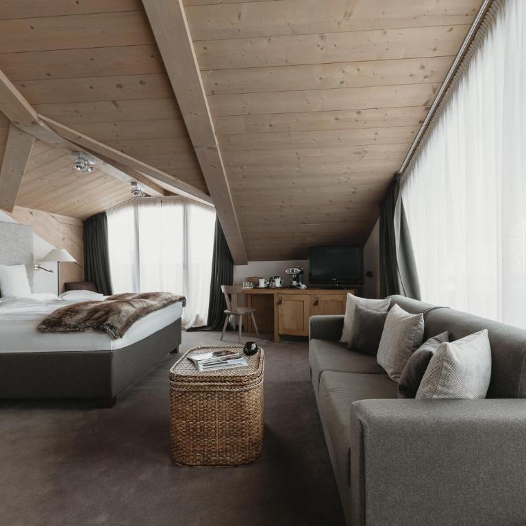 Eco & Wellness Boutique Hotel Sonne - Suite with Mountain View - 3