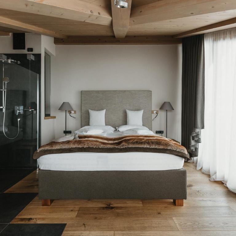 Eco & Wellness Boutique Hotel Sonne - Suite with Mountain View - 3