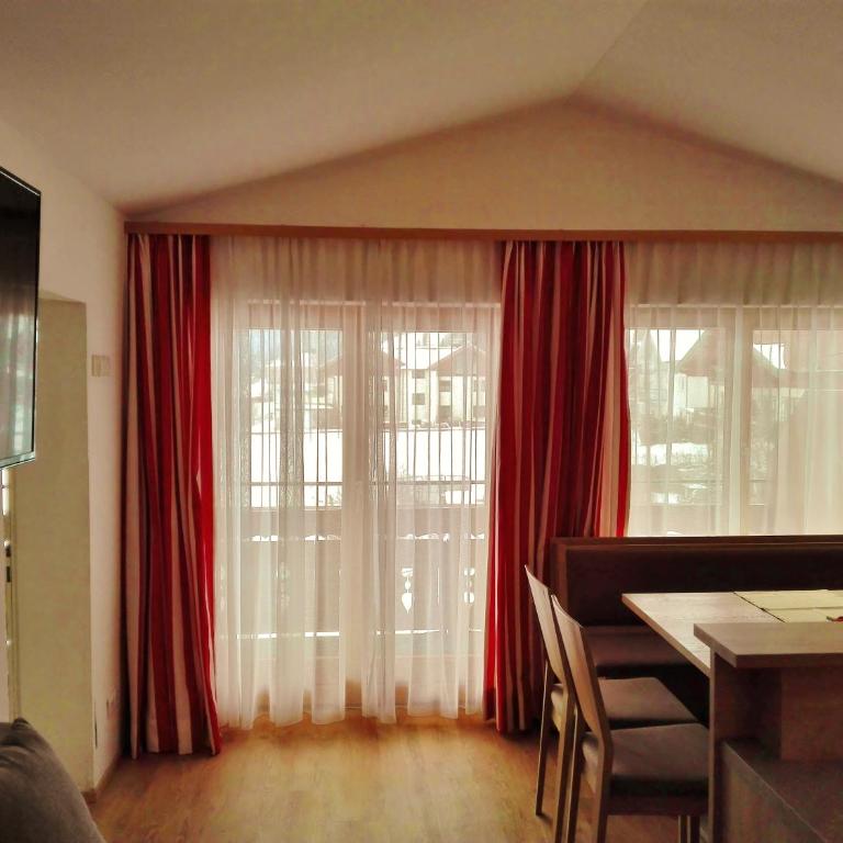 Ferienhaus Bergland - Appartamento con 3 Camere da Letto e con Balcone - 1