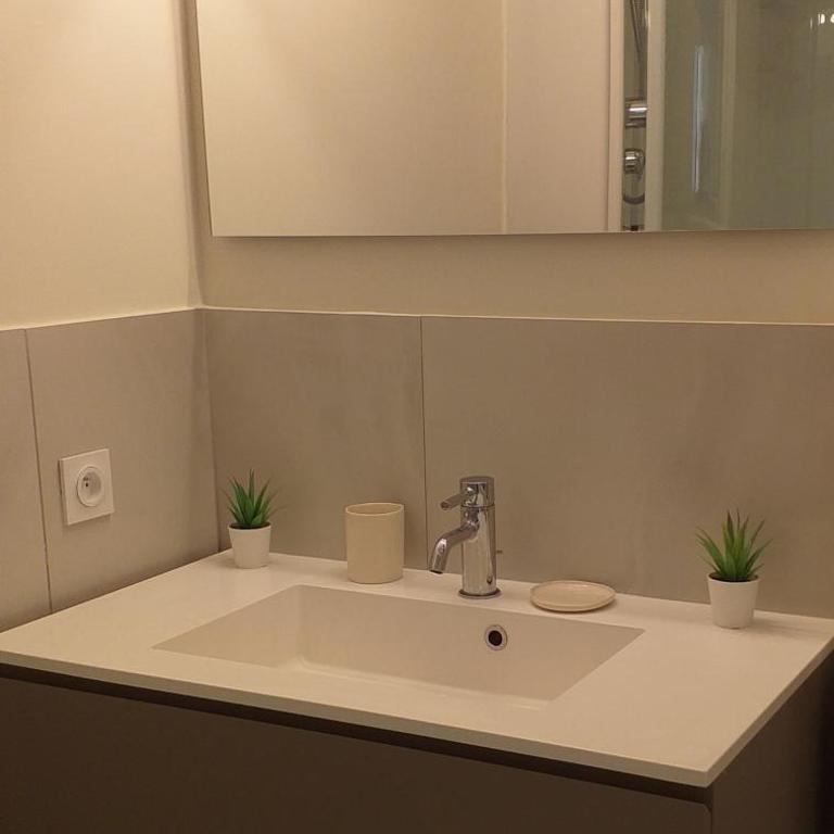 Vue mer exceptionnelle entre Nice et Monaco - Appartement 2 Chambres - 28