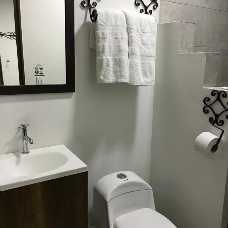 Hotel Saval Jerico - Habitación Doble Estándar - 5