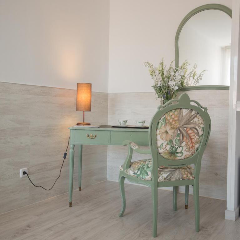 Hostal Escala Suites - Double Room - 12