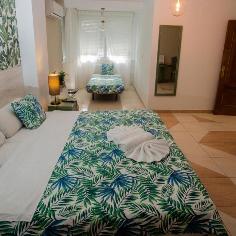 Hostal Escala Suites - Double Room with Bath - 11