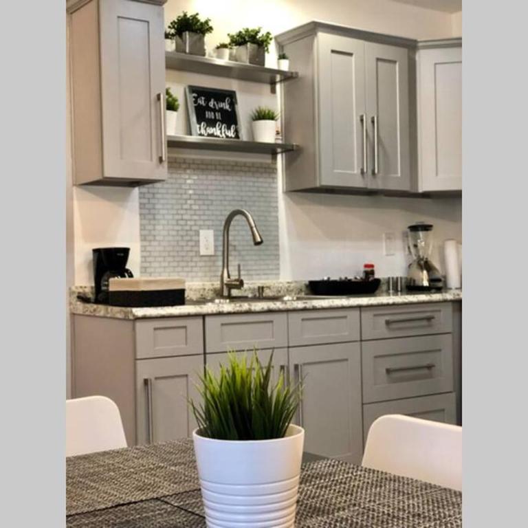 NEW 2 BEDROOM LUXURY APARTMENT -GREAT LOCATION -MODERN - Apartamento de 2 dormitorios - 36