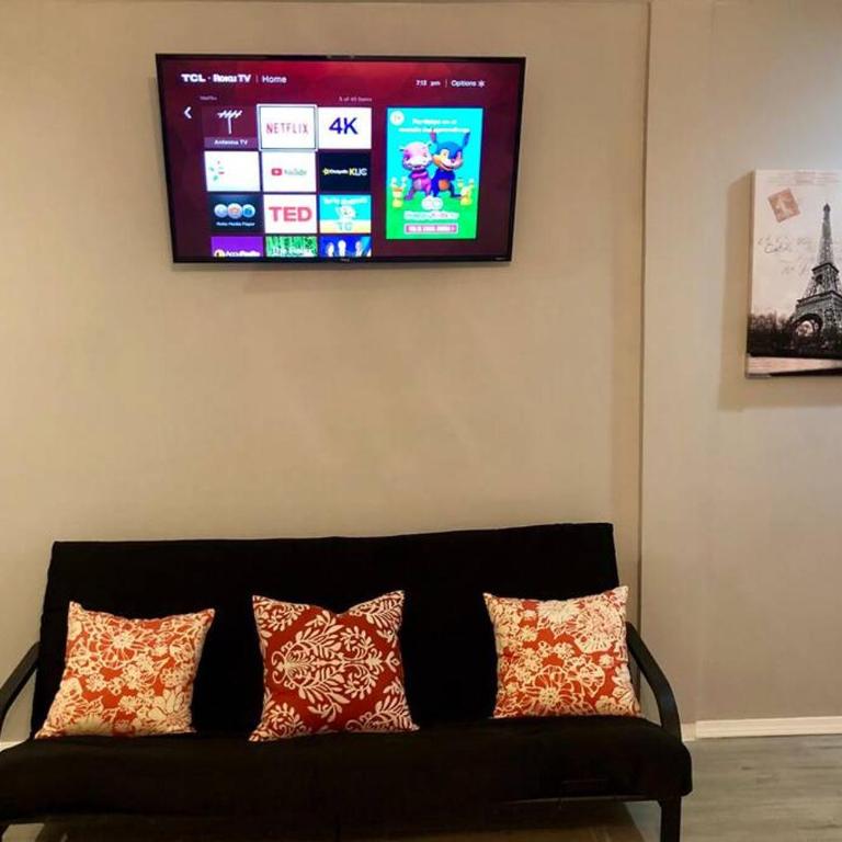 NEW 2 BEDROOM LUXURY APARTMENT -GREAT LOCATION -MODERN - Apartamento de 2 dormitorios - 55